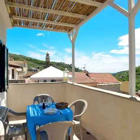 Appartamento With One Bedroom In Riva Faraldi With Terrace And Wifi Villa Faraldi